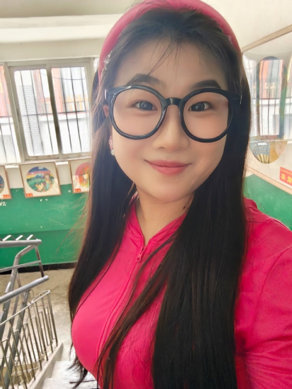 颂宜的第一张照片--岳阳相亲服务中心