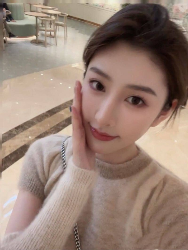 夏不夏的第一张照片--岳阳相亲服务中心