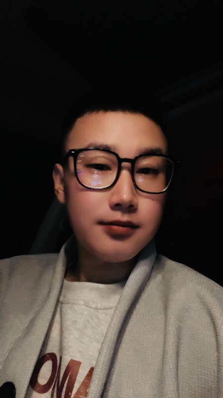 FIyFIy的第一张照片--岳阳相亲服务中心