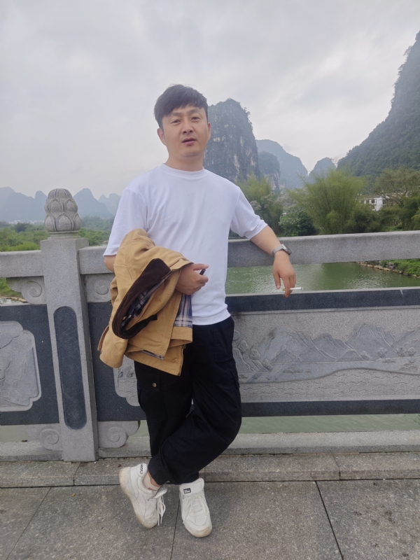 天选之人的第三张照片--岳阳相亲服务中心