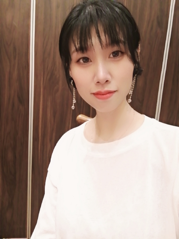 于小倩的第一张照片--岳阳相亲服务中心