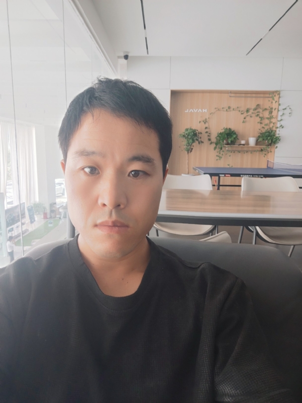 吊挂看风景的第一张照片--岳阳相亲服务中心