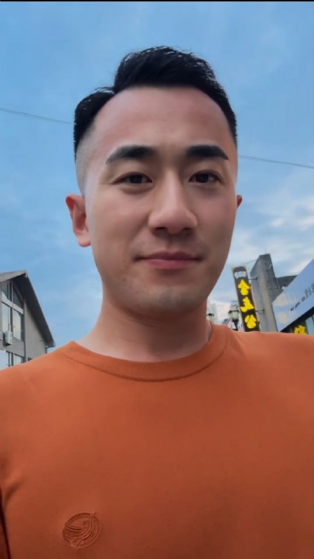 往事随风的第一张照片--岳阳相亲服务中心