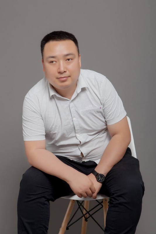 带着梦想去旅行的第一张照片--岳阳相亲服务中心