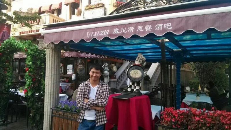 失忆的鱼的第一张照片--岳阳相亲服务中心