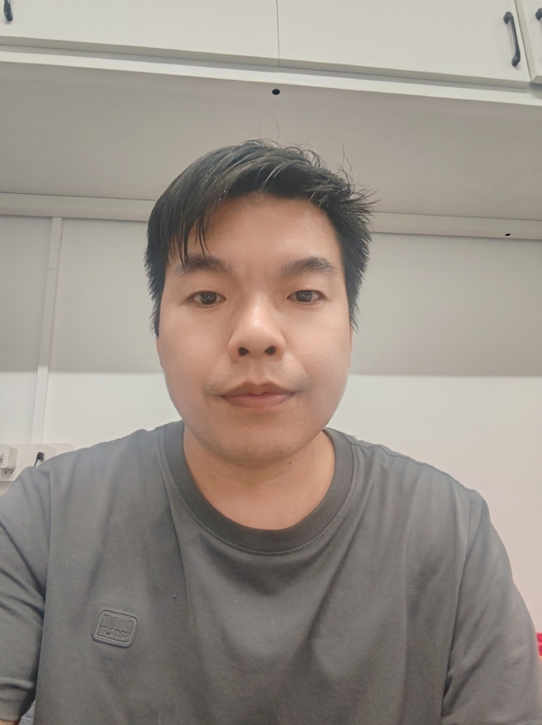 老张的第一张照片--岳阳相亲服务中心