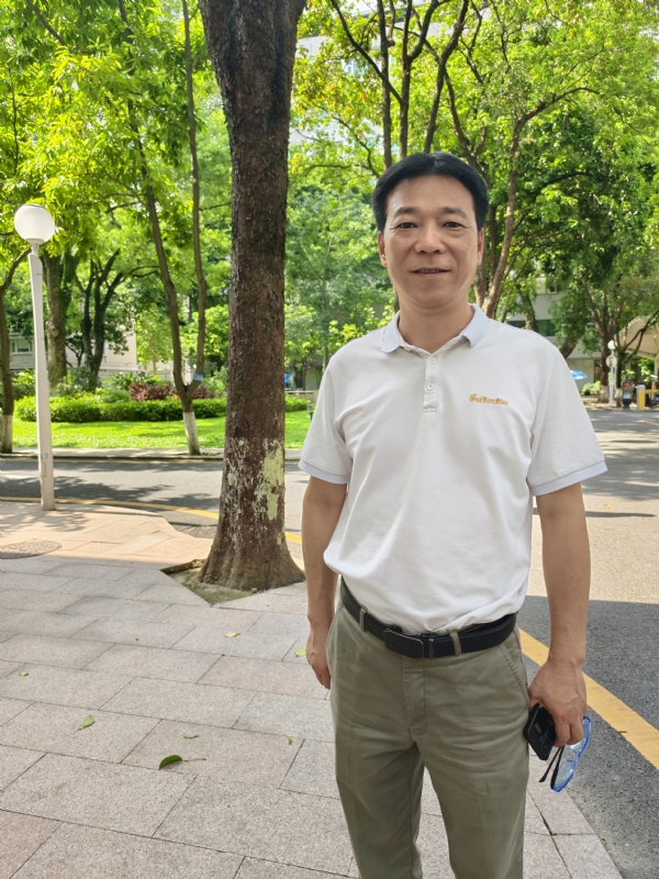 哈哥的第一张照片--岳阳相亲服务中心