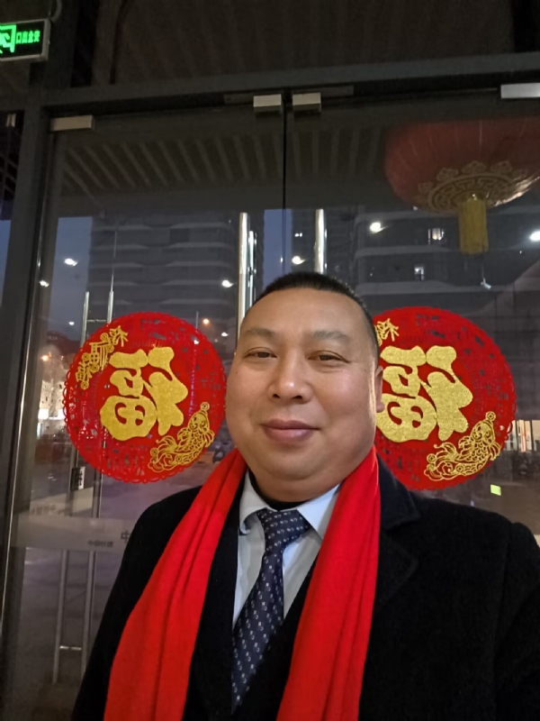 半百悟红尘的第一张照片--岳阳相亲服务中心