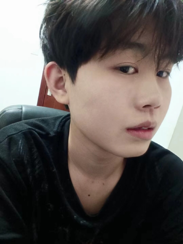 小鱼的第一张照片--岳阳相亲服务中心