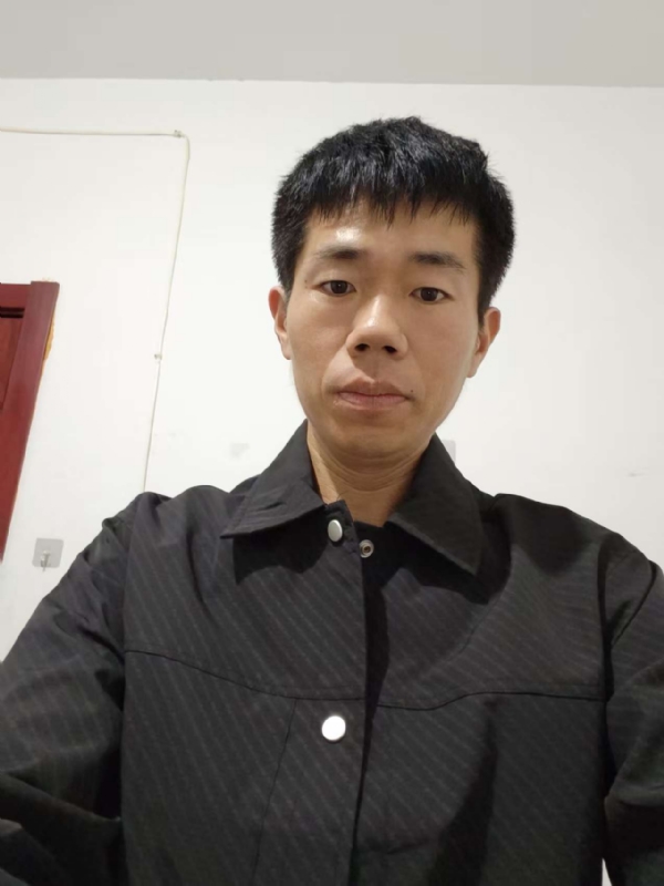 京东小哥的第一张照片--岳阳相亲服务中心