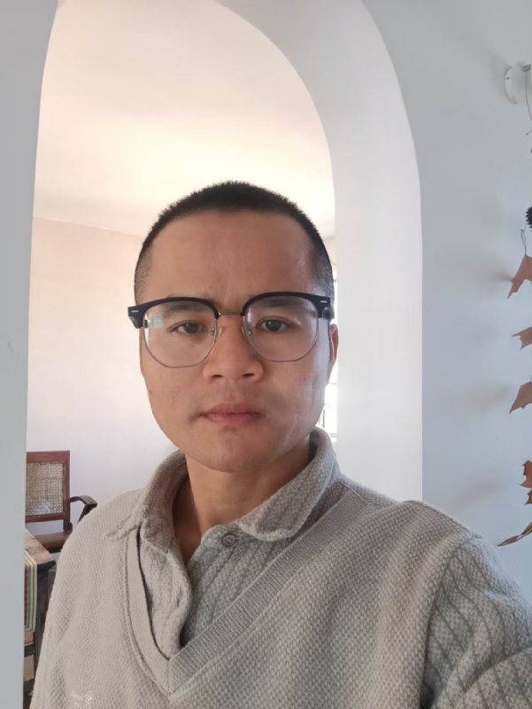 戴戴的第一张照片--岳阳相亲服务中心