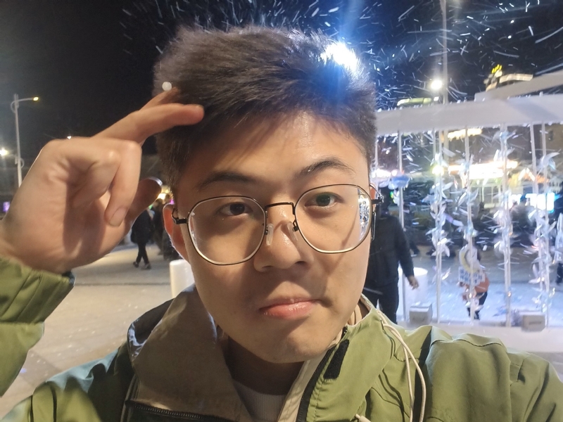 独揽星河的第一张照片--岳阳相亲服务中心