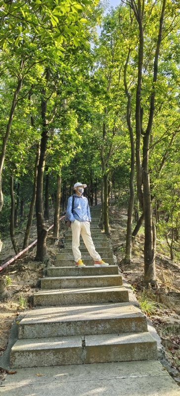 书衣的第三张照片--岳阳相亲服务中心