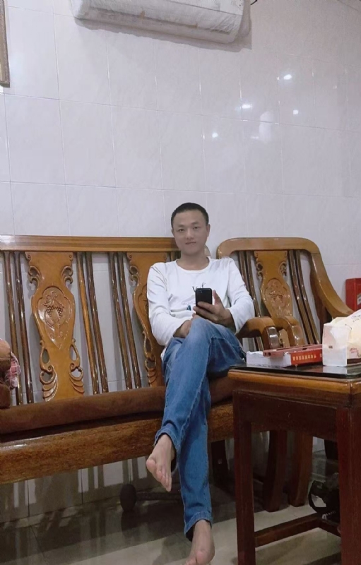 知年的第三张照片--岳阳相亲服务中心