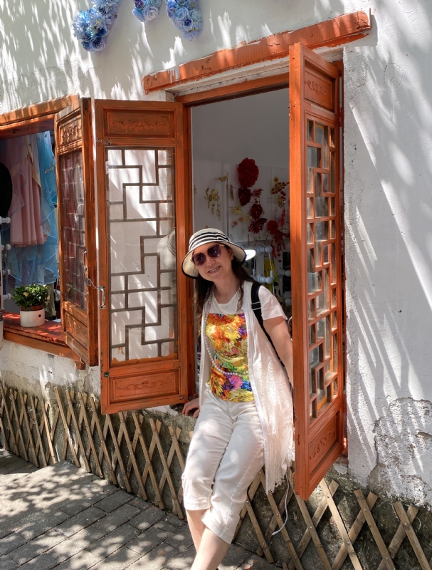 stella的第三张照片--岳阳相亲服务中心